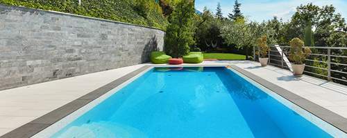 Construction et rénovation de piscines traditionnelles sur mesure