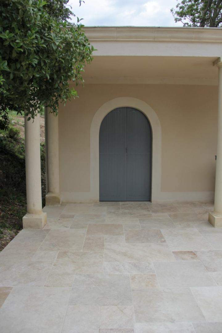 Poutres et structure extérieures Coutras