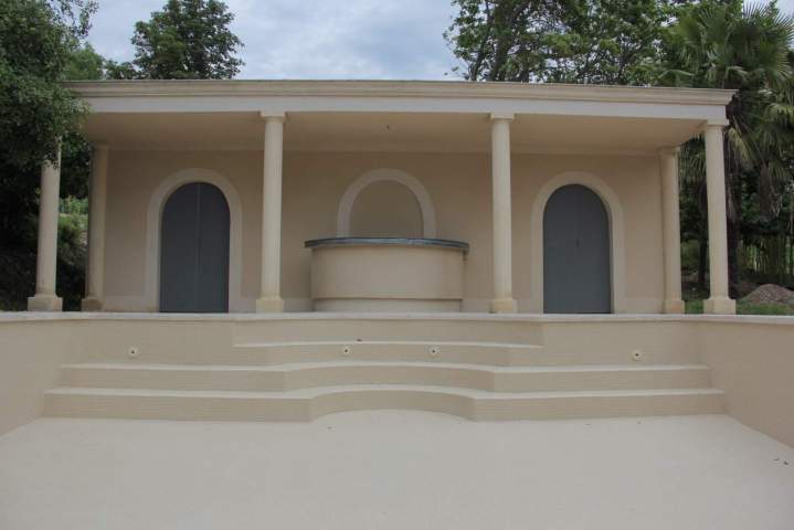 Construction extérieure Coutras