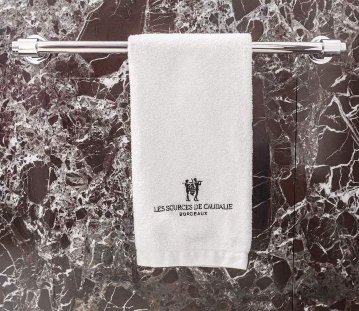 Serviette salle de bains Coutras